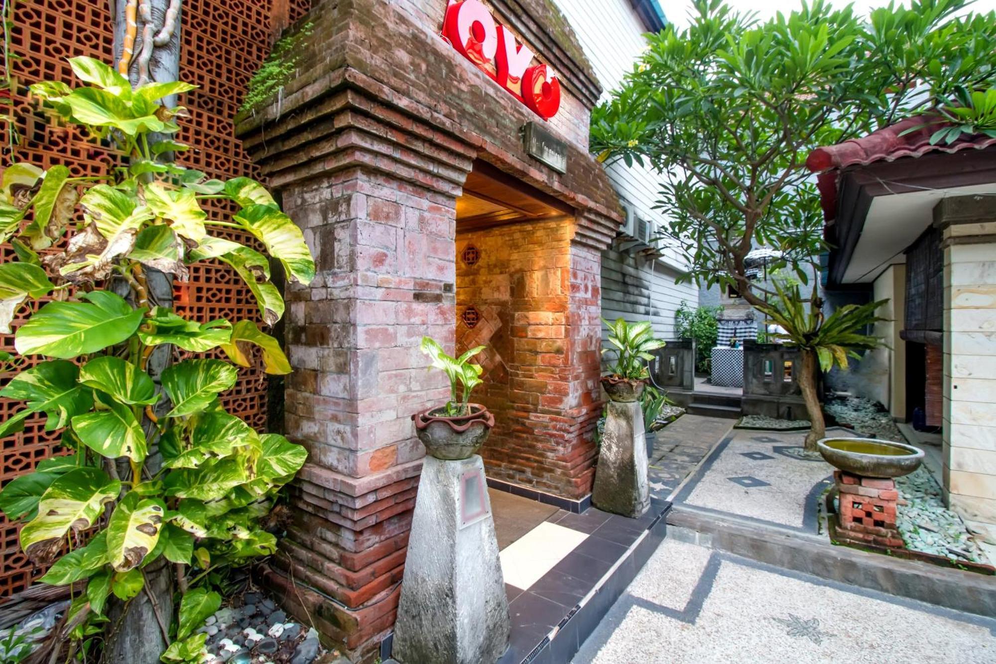 Super Oyo 3118 Maxi Budget Kuta (Bali)