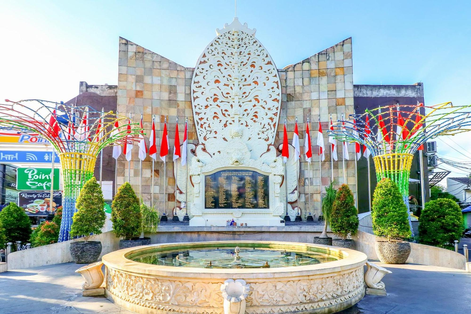 Hotel Super Oyo 3118 Maxi Budget Kuta (Bali)